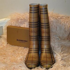 Authentic Burberry Classic Nova Check Tall Rain Boots Sz 39